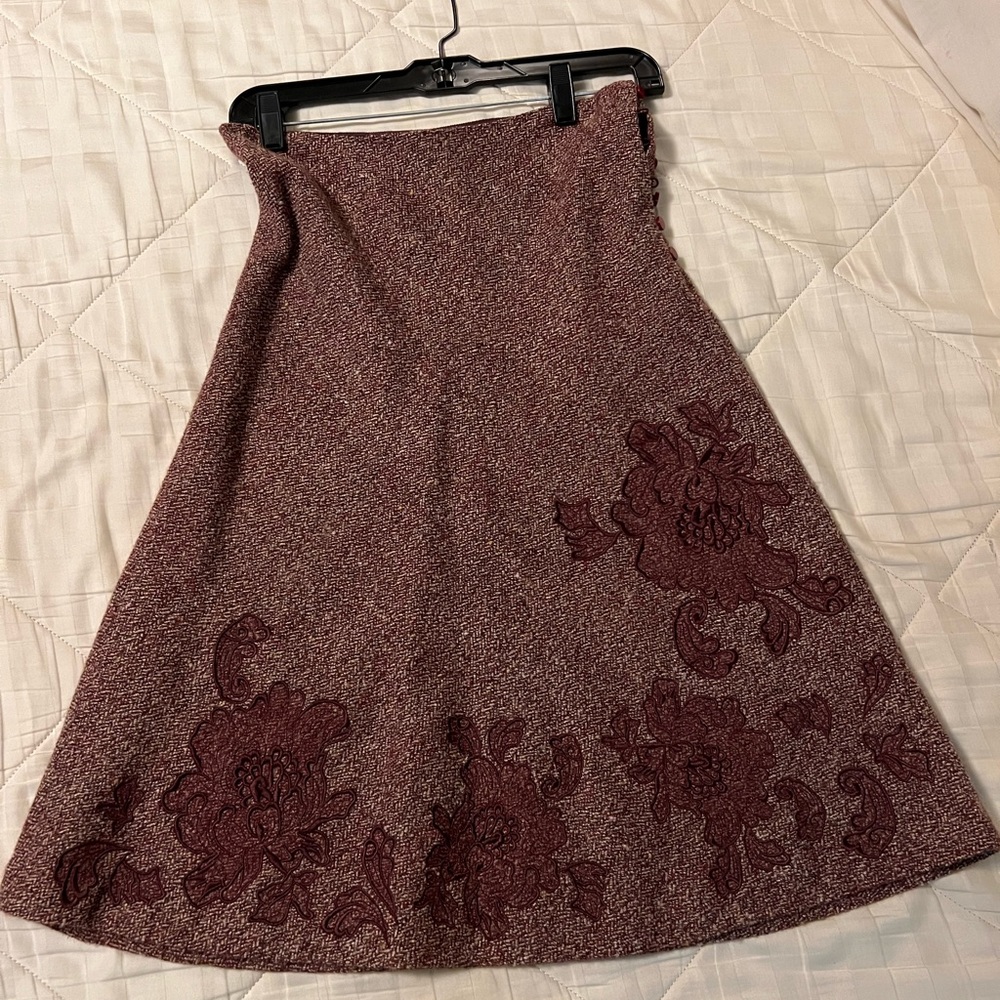 Express brand size 1/2 Burgundy flared skirt